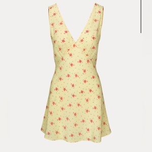 Realisation Par “The Isabelli” yellow dress